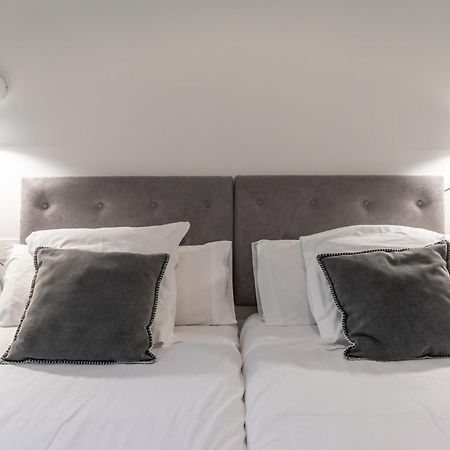 Homeloving Apartment Bilbao Centre With Parking ภายนอก รูปภาพ